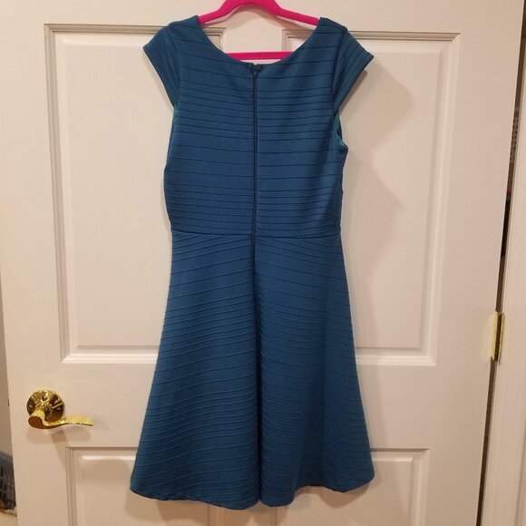 Girls' Ava & Yelly Fit and Flare Skater Dress, Size 16, EUC - Picture 2 of 10